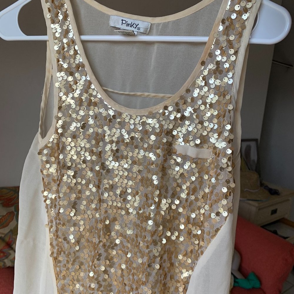 Sequence top